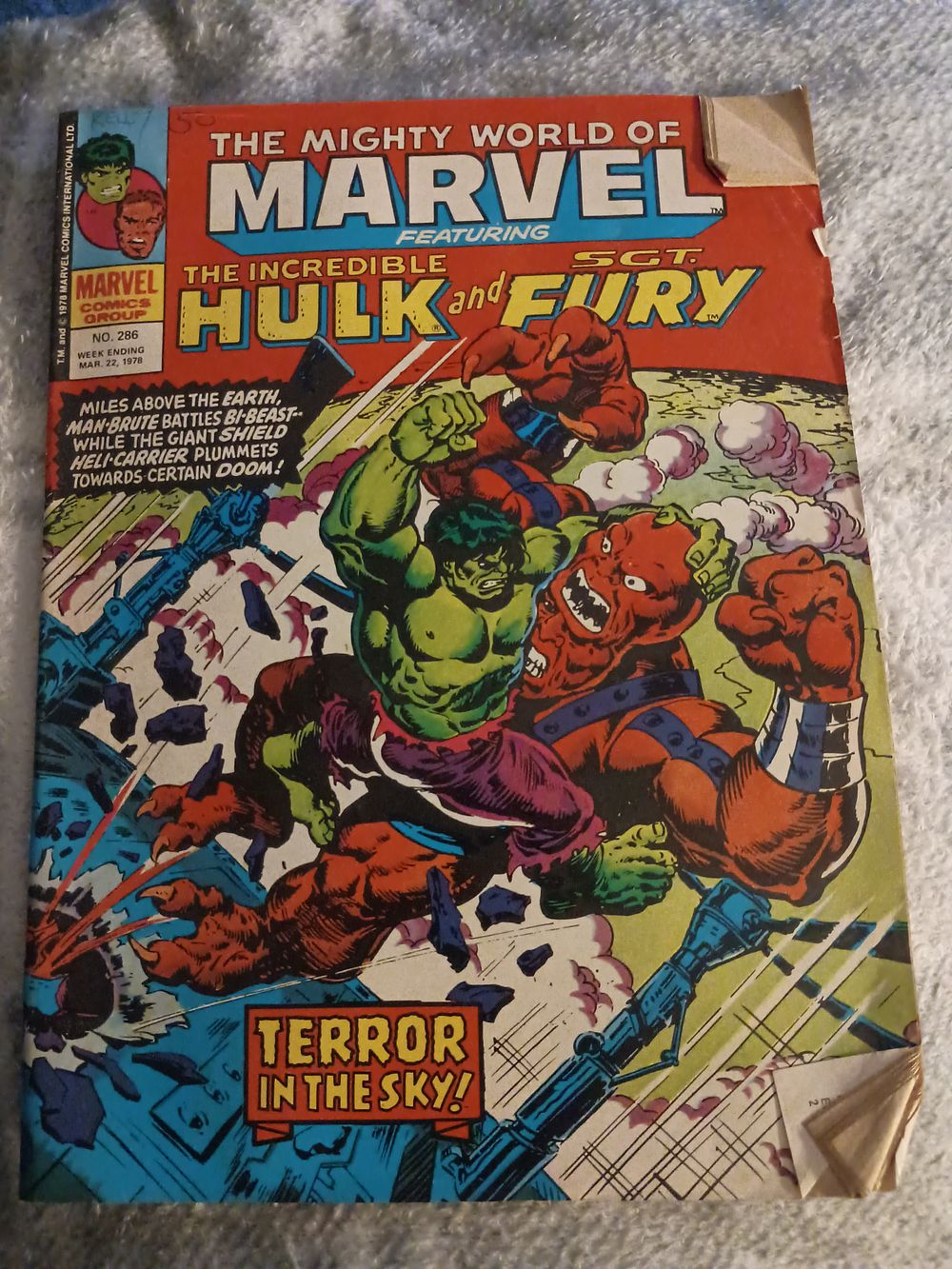 Lot 266: The Mighty World Of Marvel Featuring The Incredible Hulk And Fury Vintage Comic 1978