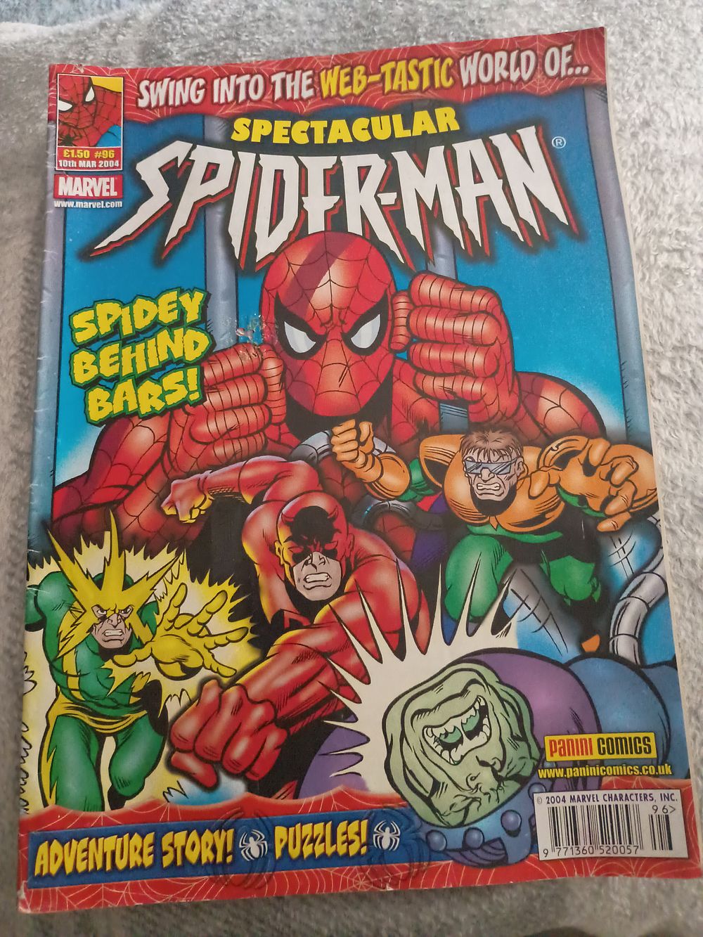 Lot 279: 2004 Comic Spectacular Spiderman