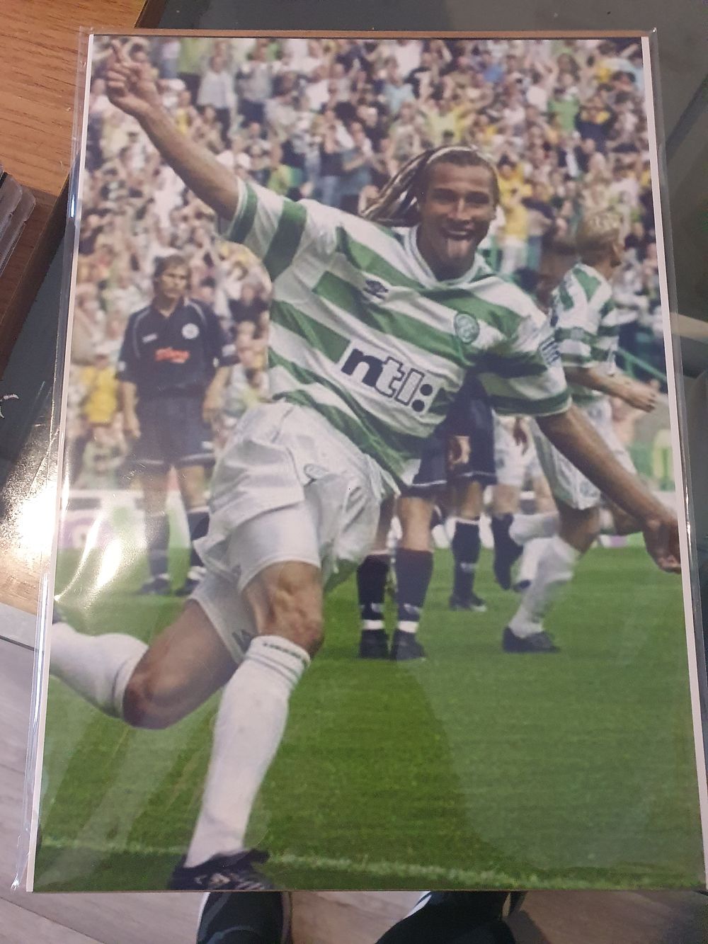 Lot 74u: Celtic high gloss print in cardboard sleeve