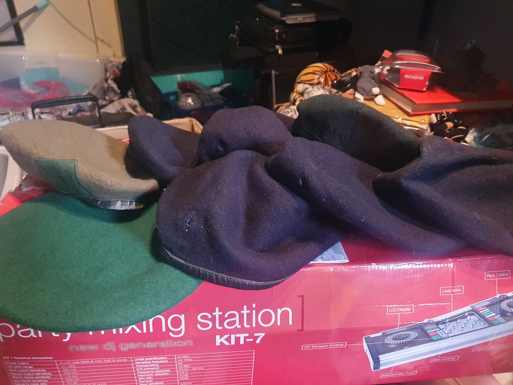 Lot 8a: Joblot of Military berats