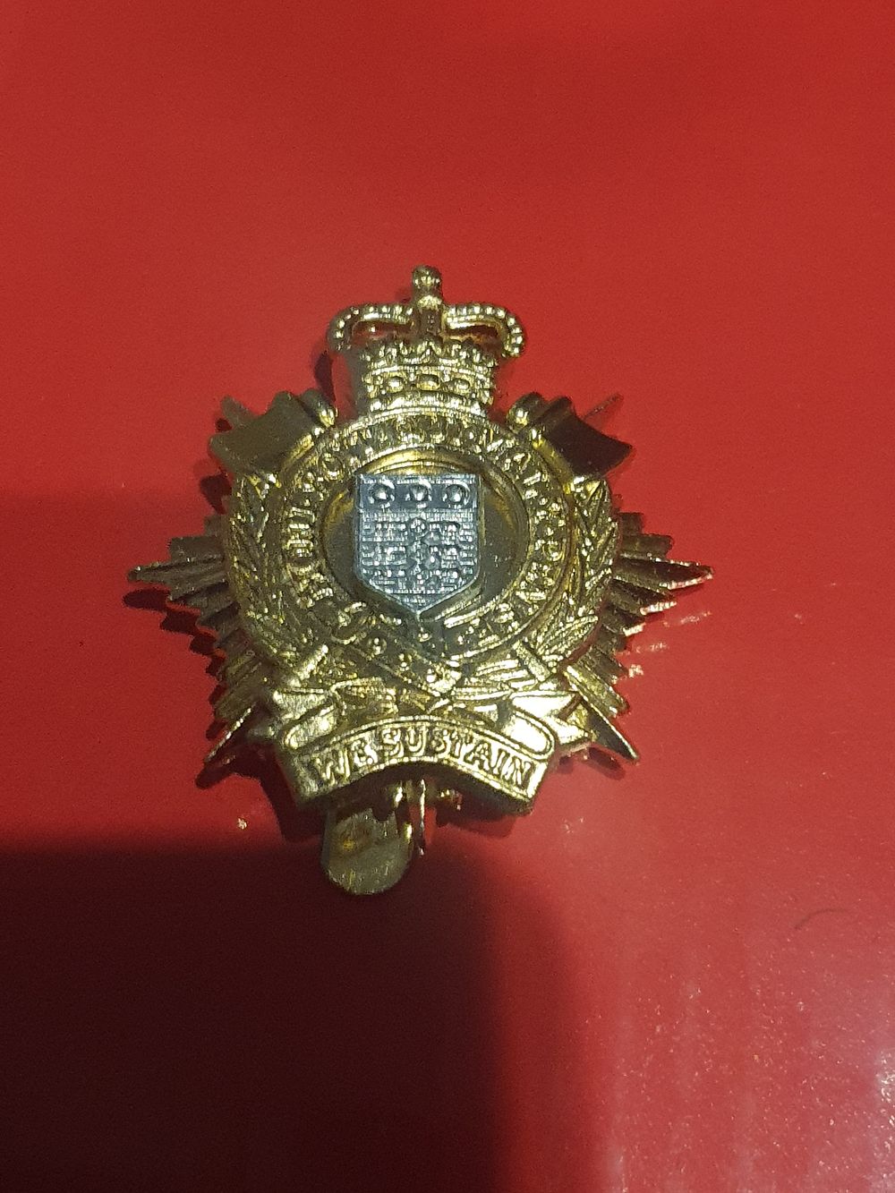 Lot 377: Royal Logistics Corps Military Cap Badge