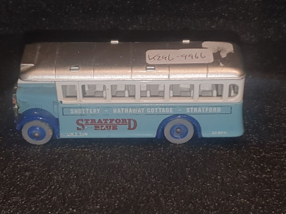 Lot 222j: Model bus