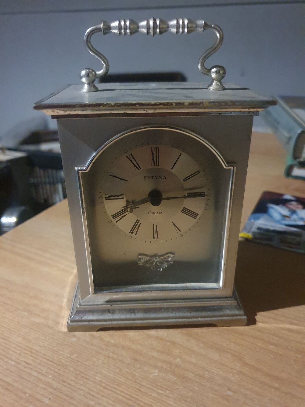 Lot 177r: Vintage brass clock