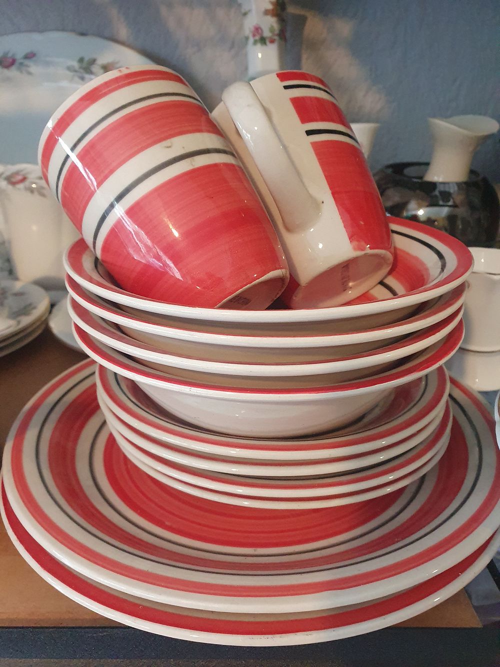Lot 462: Tea set