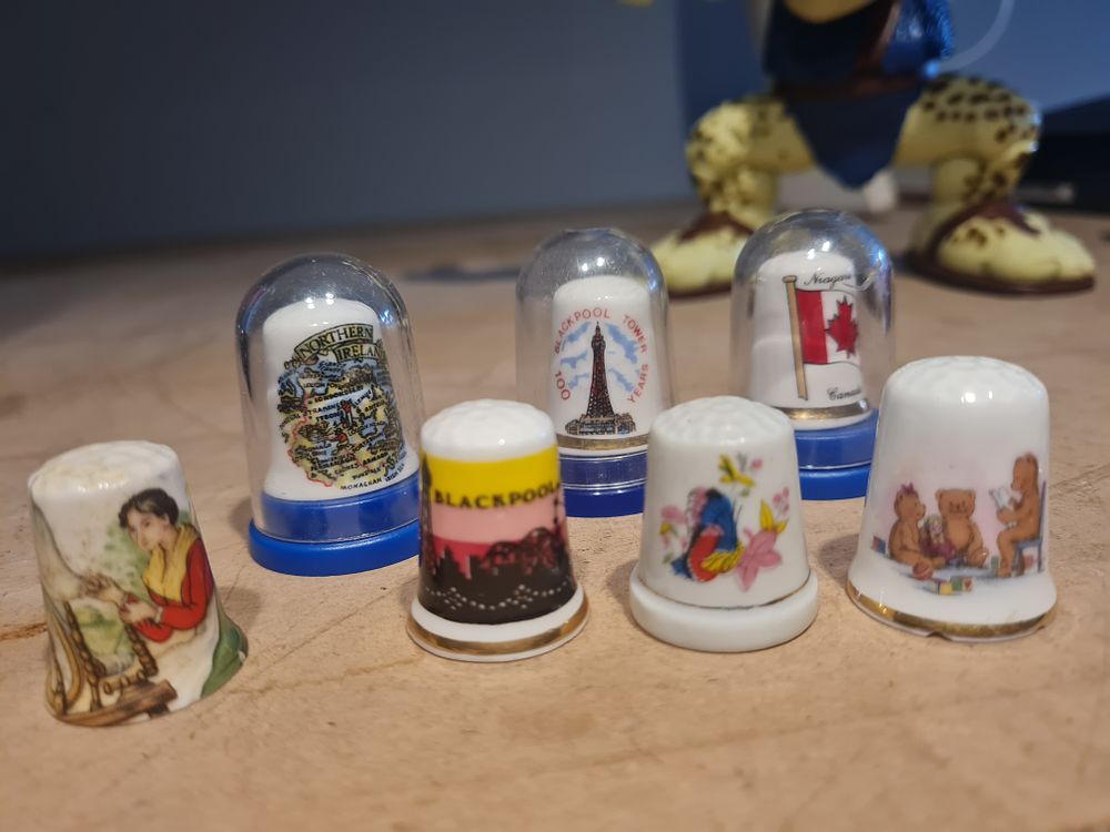 Lot 232: Thimble lot