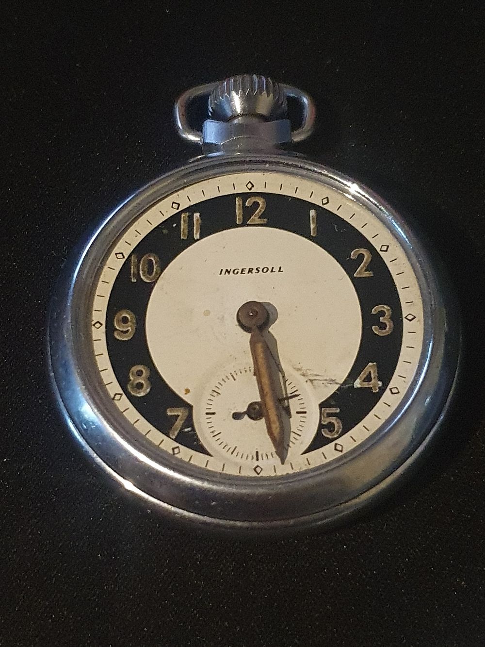 Lot 347: Vintage Ingersoll pocket watch