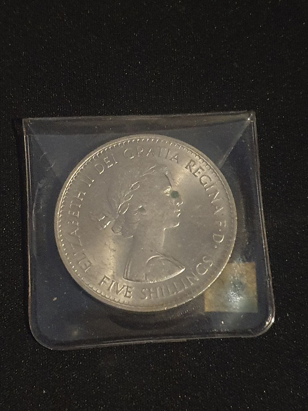 Lot 147: Vintage 5 shillings