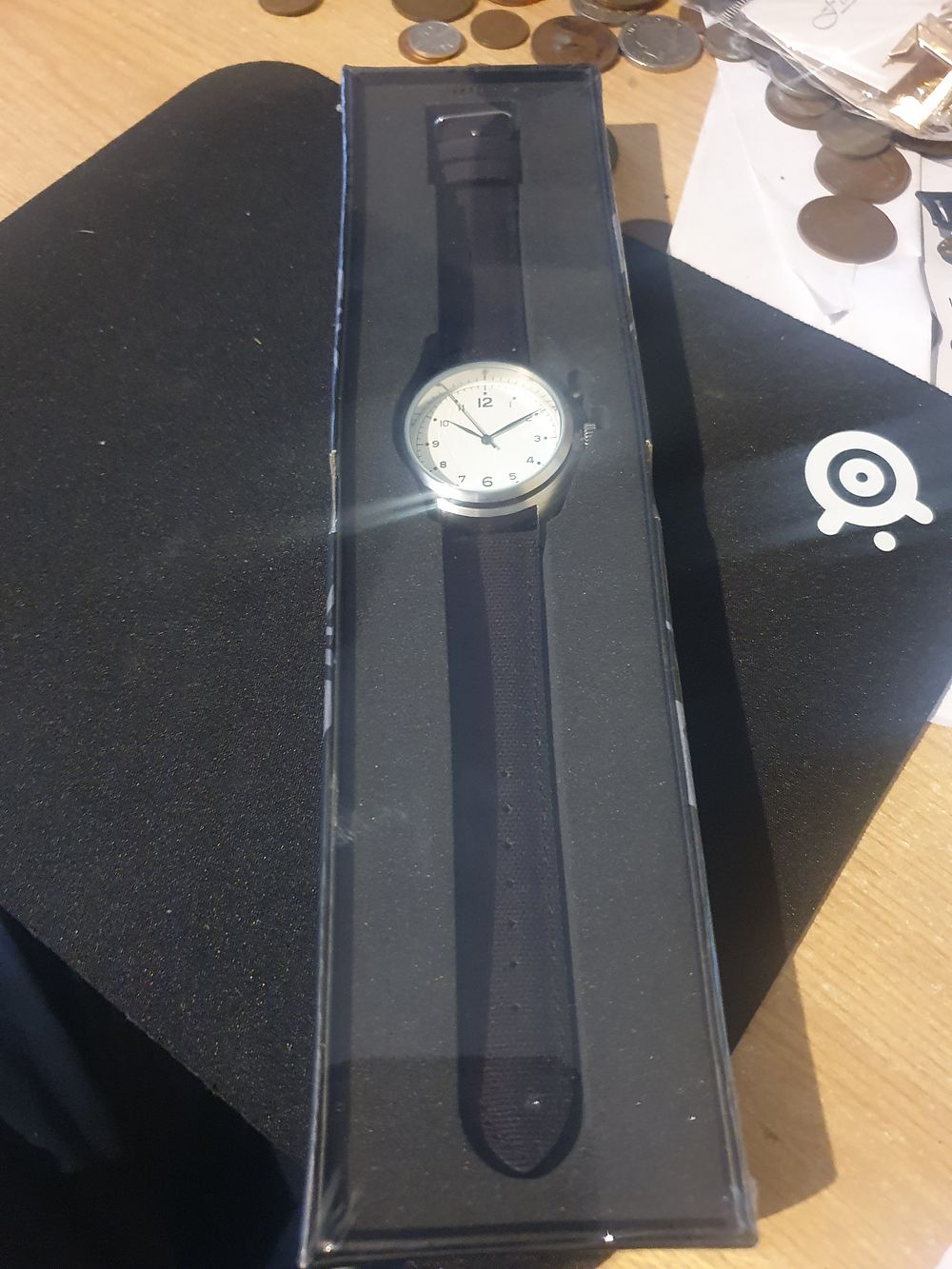 Lot 182: Miltary style watch