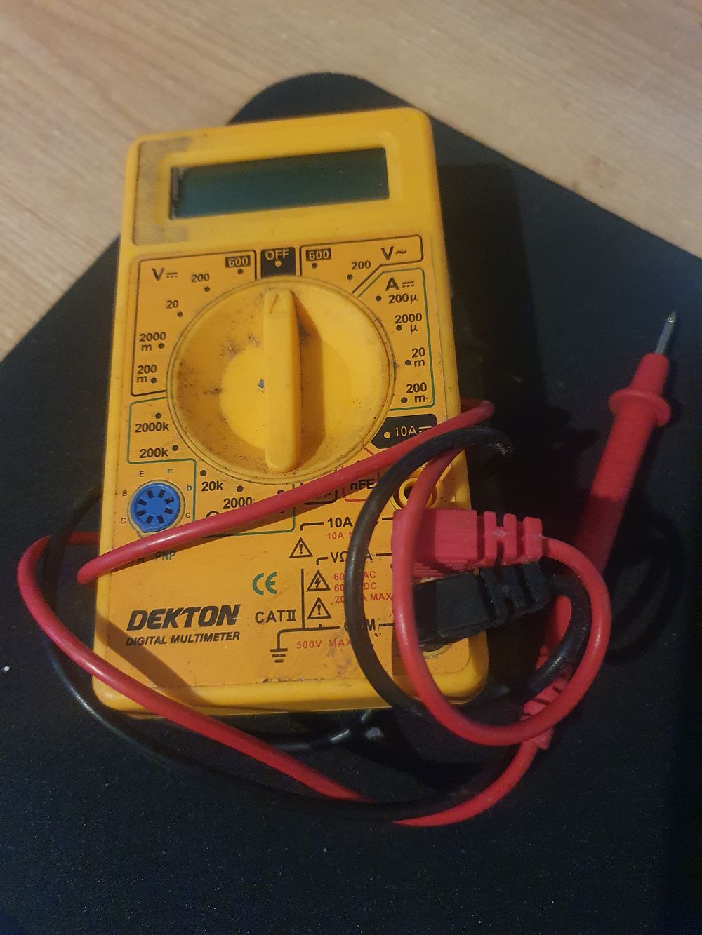 Lot 183: Fenton digital multimeter