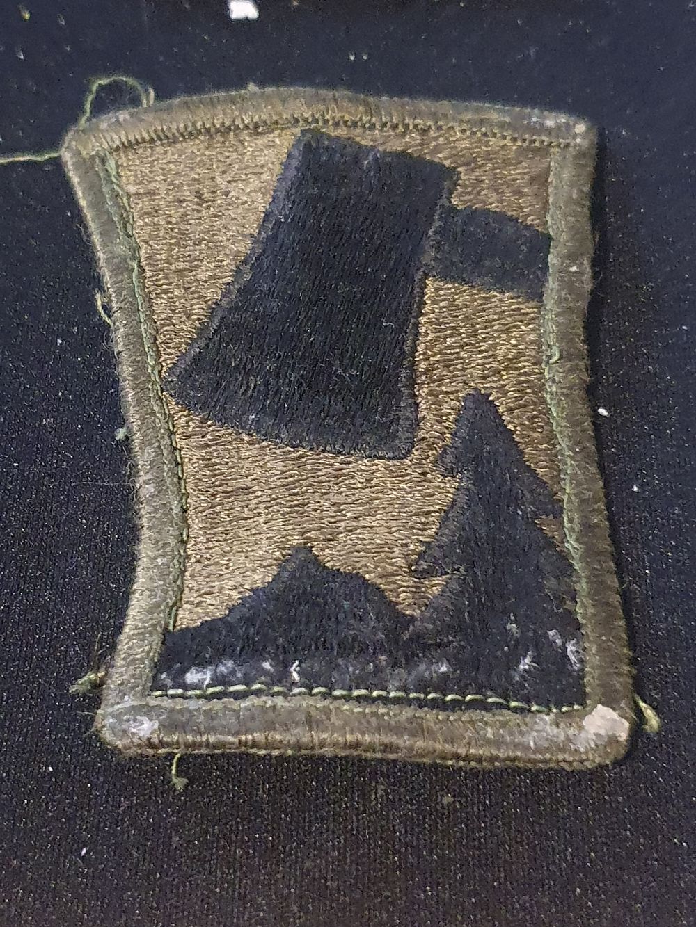 Lot 214: Miltary patch