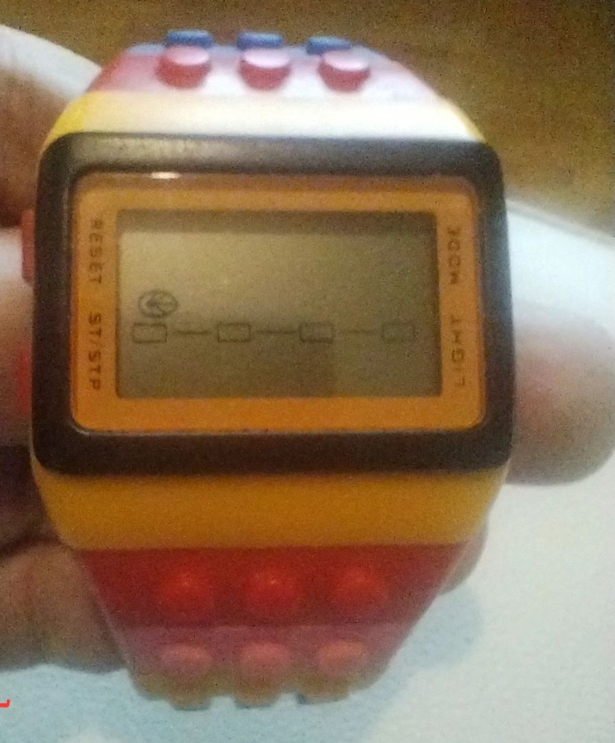 Lot 274: Digital watch
