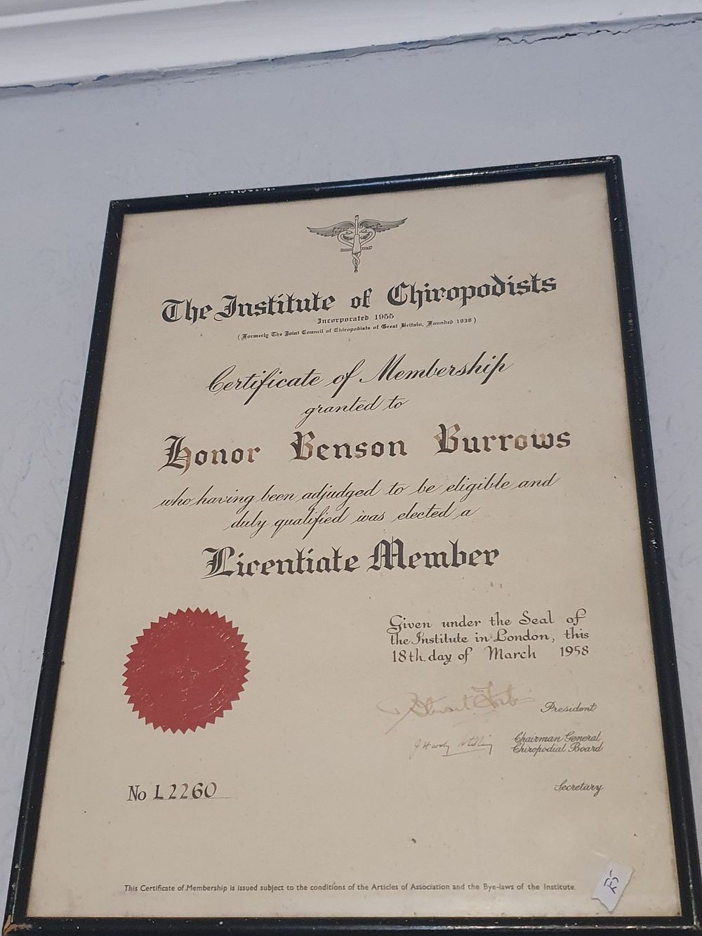 Lot 138: Vintage certificate