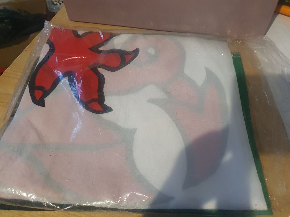 Lot 169: Welsh flag new