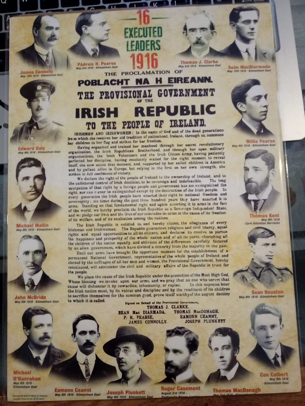 Lot 256: Irish Proclamation high gloss in cardboard backing sleeve