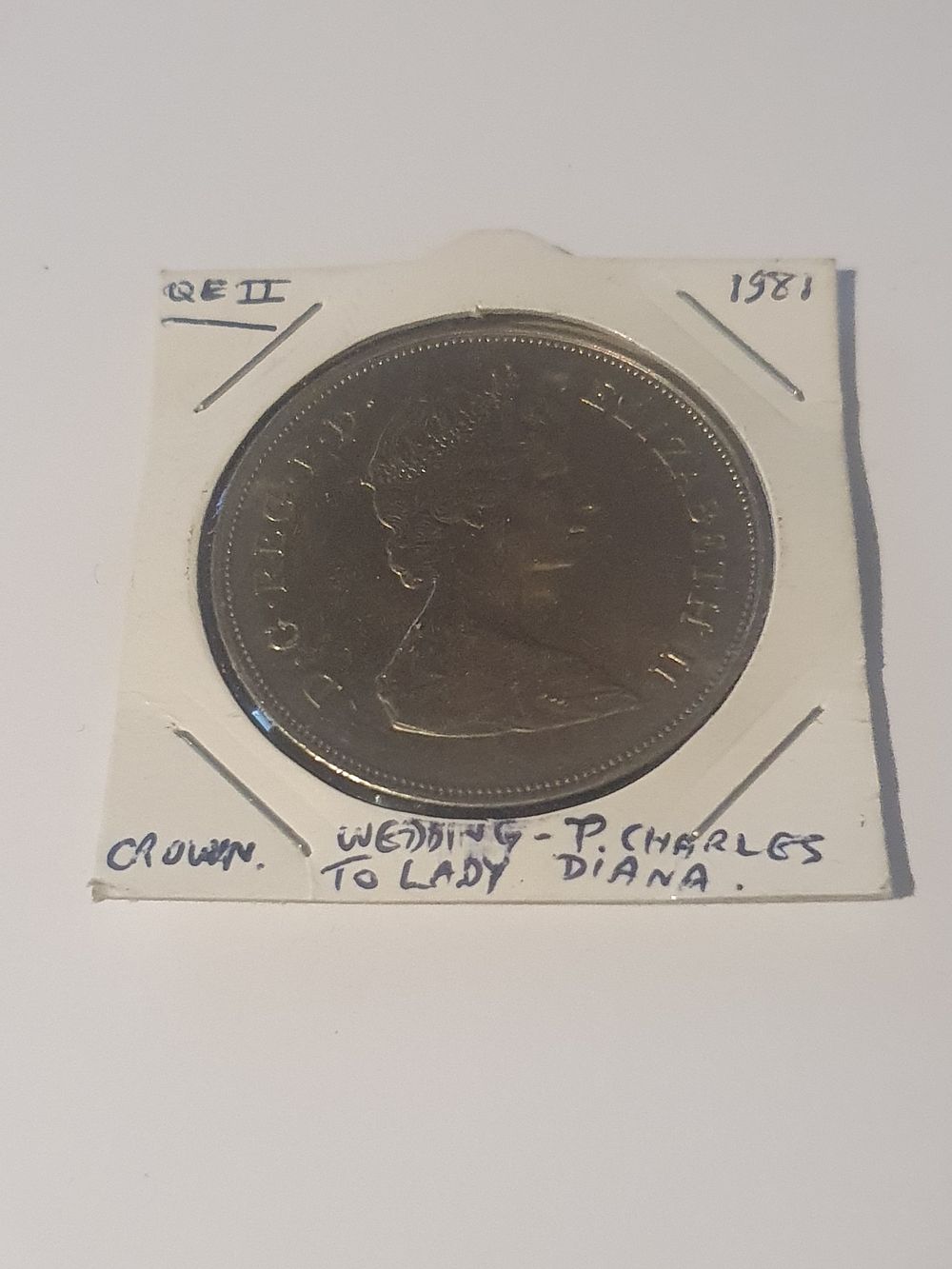 Lot 11c: Vintage lady Diana coin