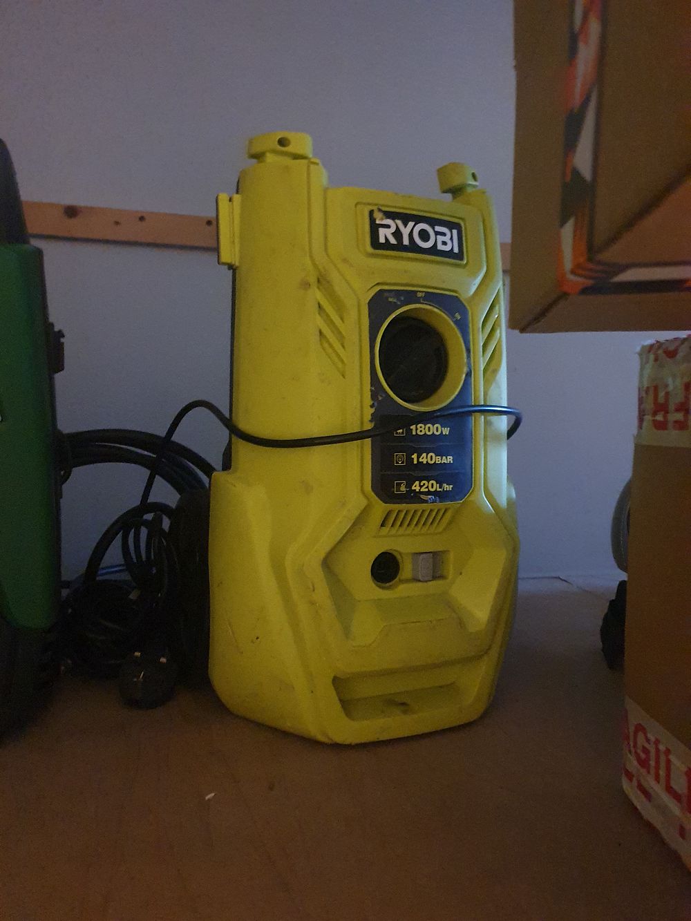 Lot 220: Ryobi power washer
