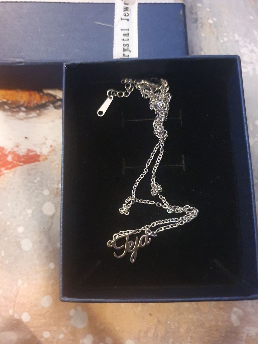 Lot 270: Boxed chain