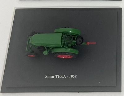 Model tractor