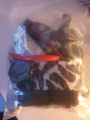 Watch Bundle. Spares or repairs