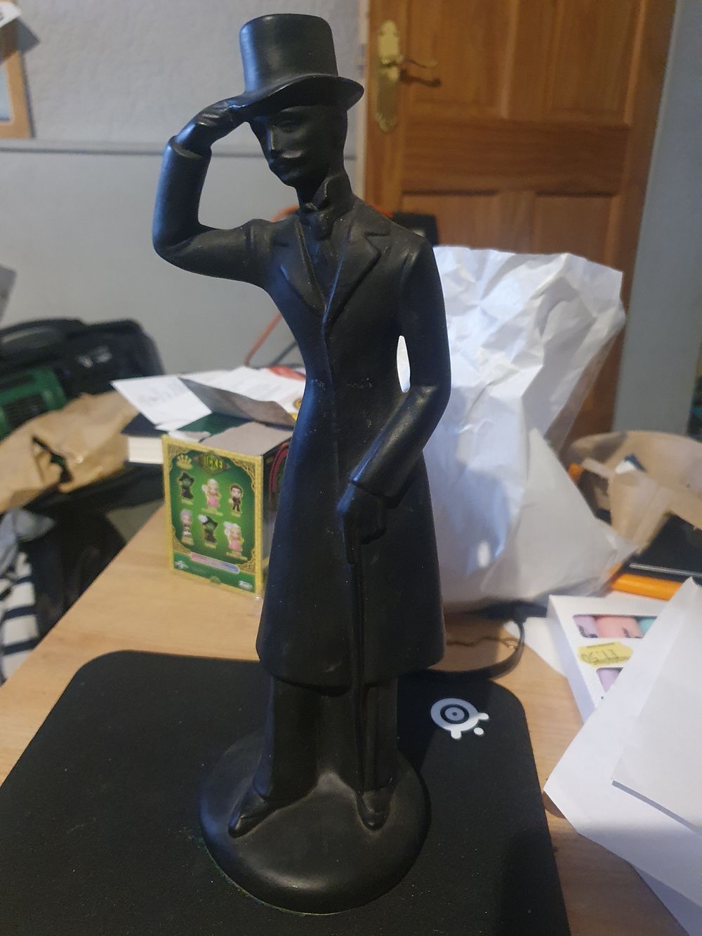 Lot 160: Vintage Royal Essex figure