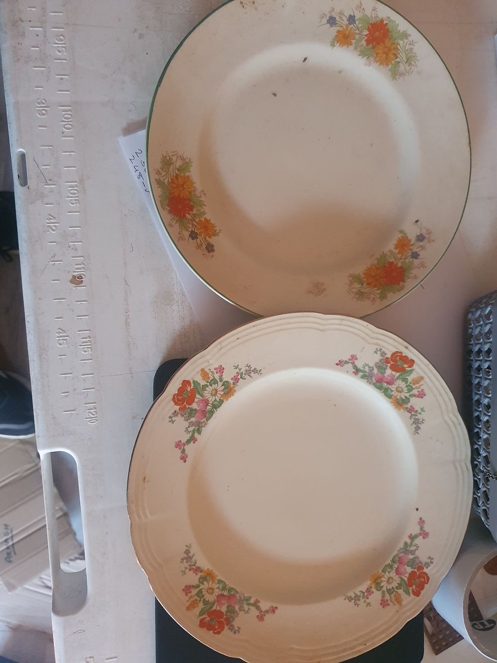 Lot 197: 2 Alfred Meakin set