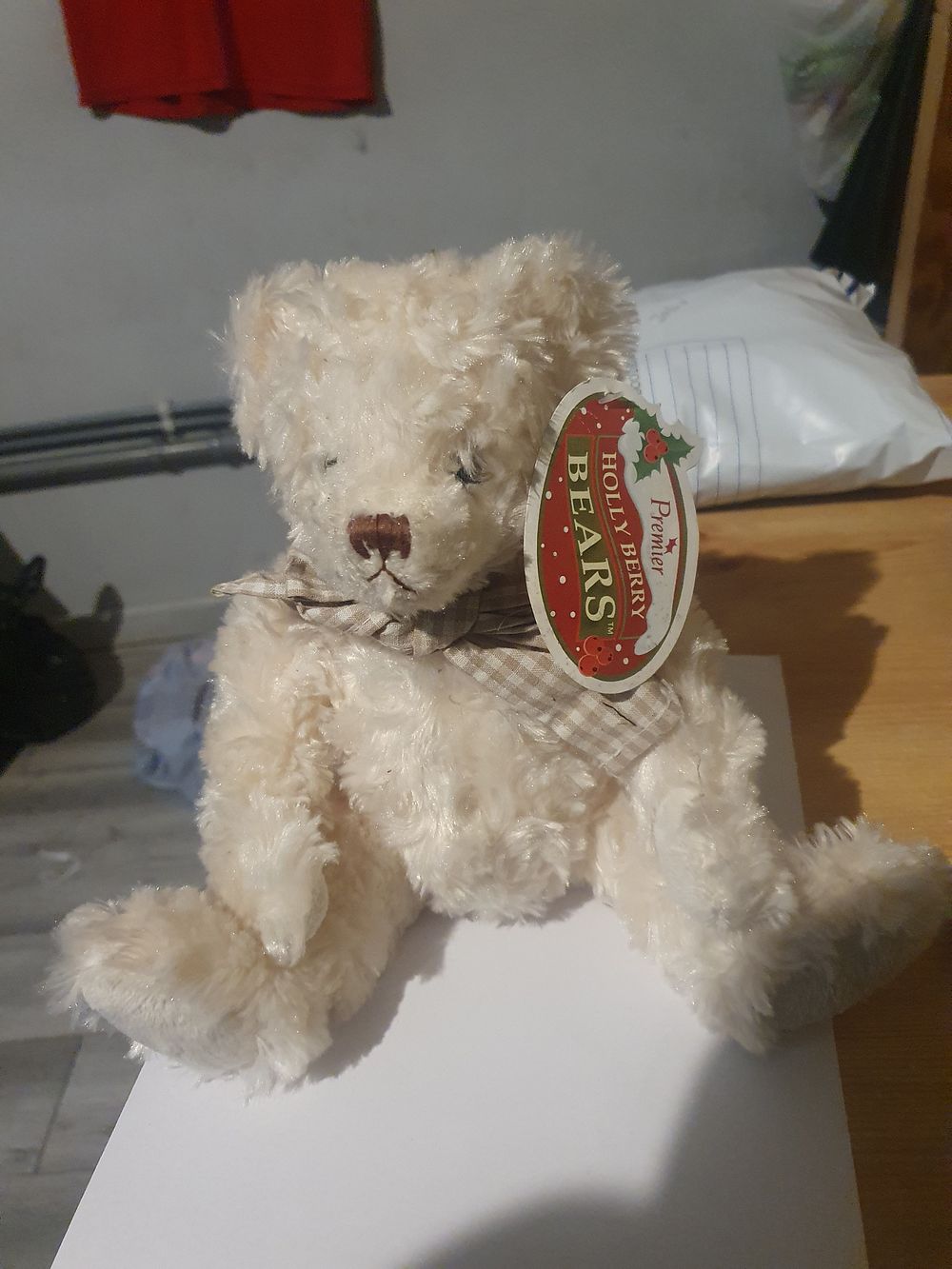 Lot 319: Premier Holy Berry bears