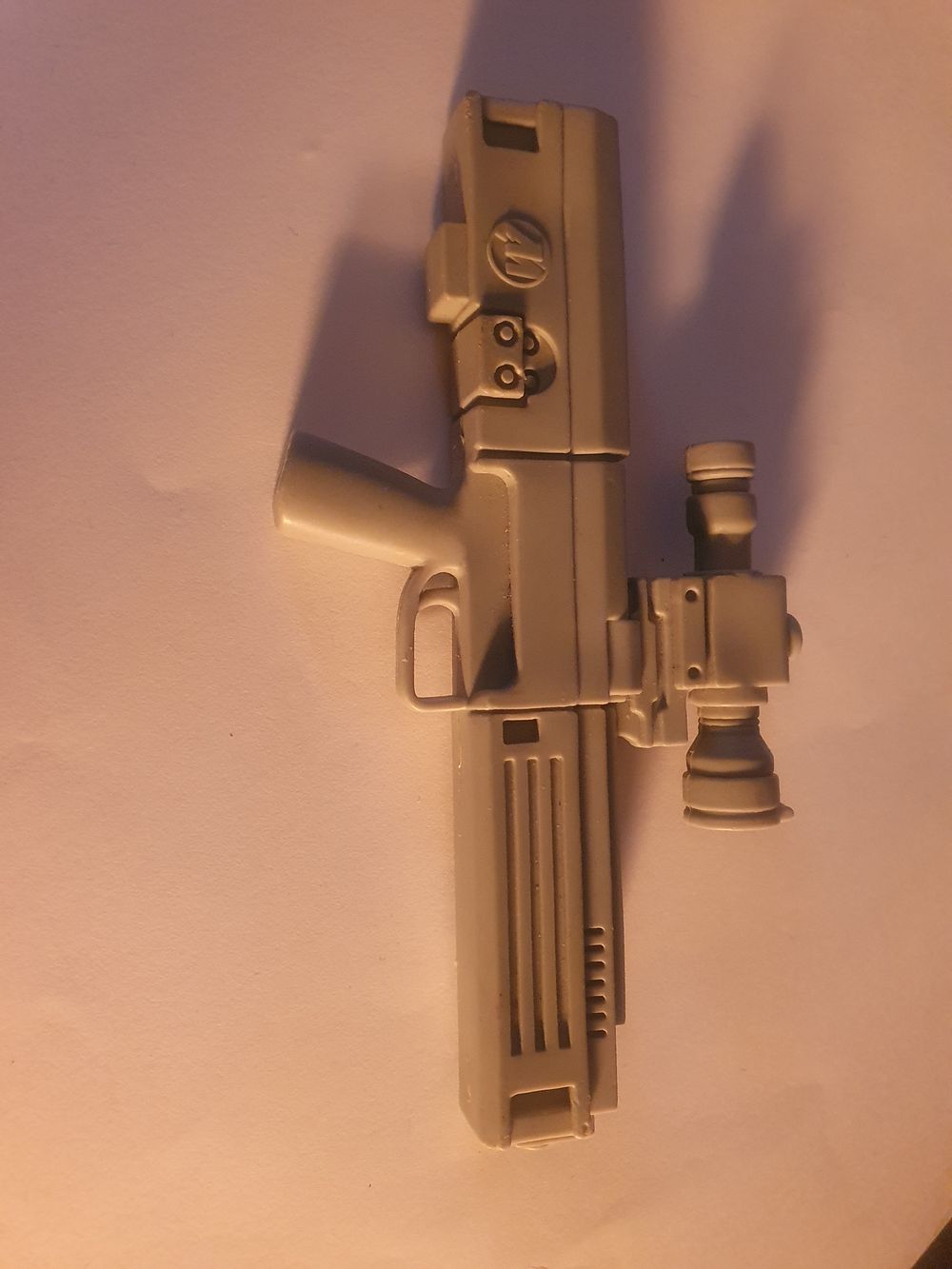 Lot 183: Action man gun