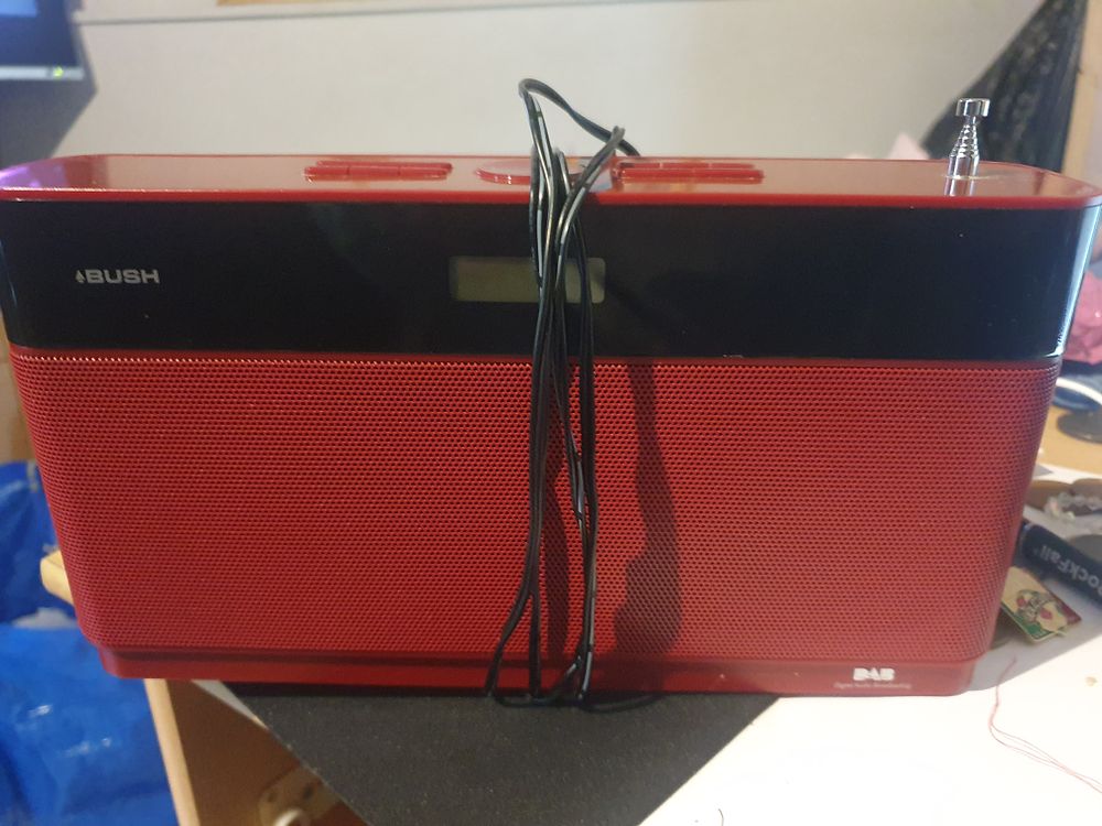 Lot 330: Bush radio