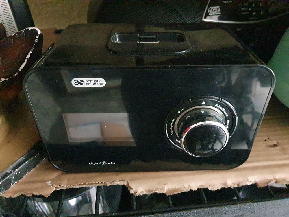 Lot 202: Ipod Dock working