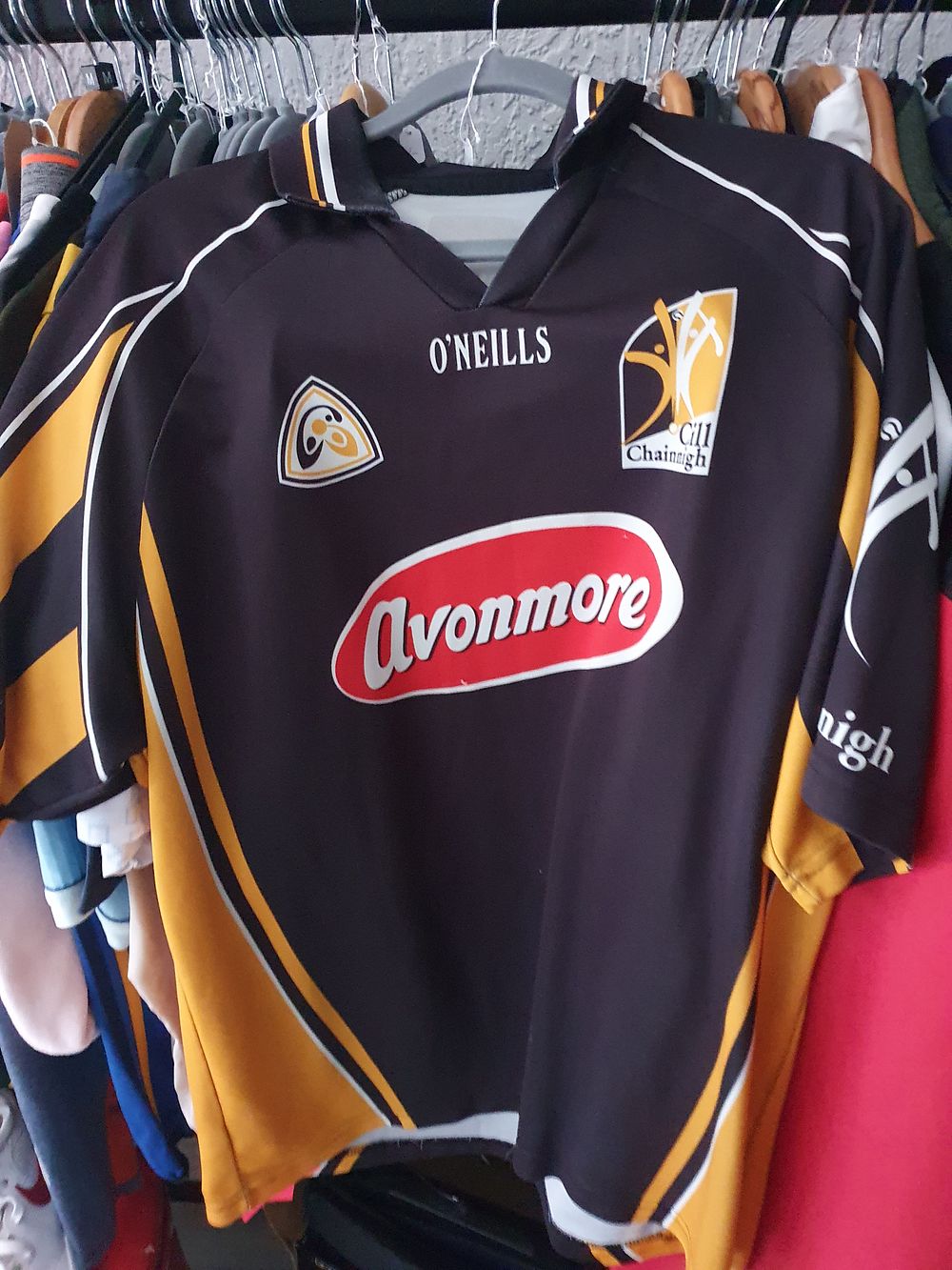 Lot 211: Kilkenney gaa jersey l