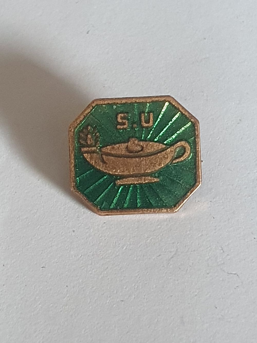 Lot 263: Vintage stamp pin badge