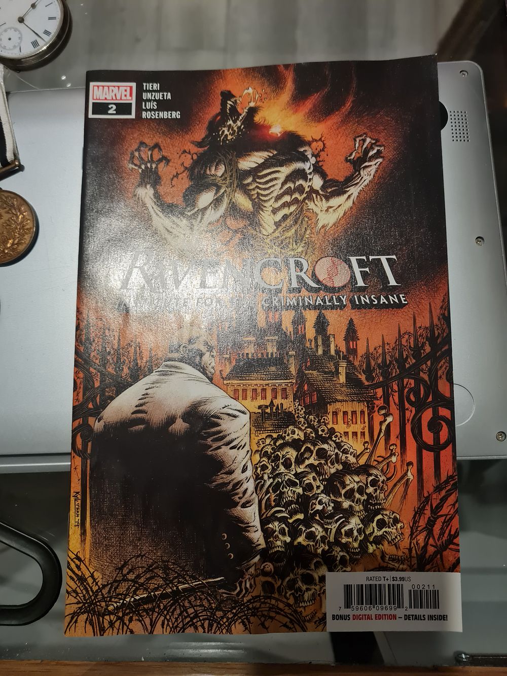 Lot 386: Marvel.comic