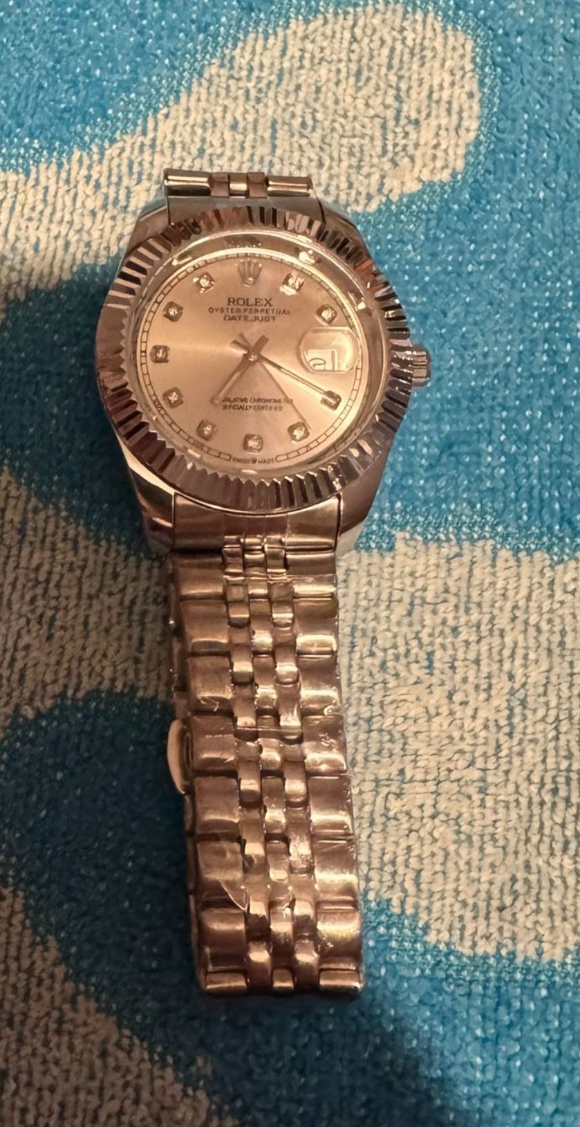 Lot 368: Branded watch