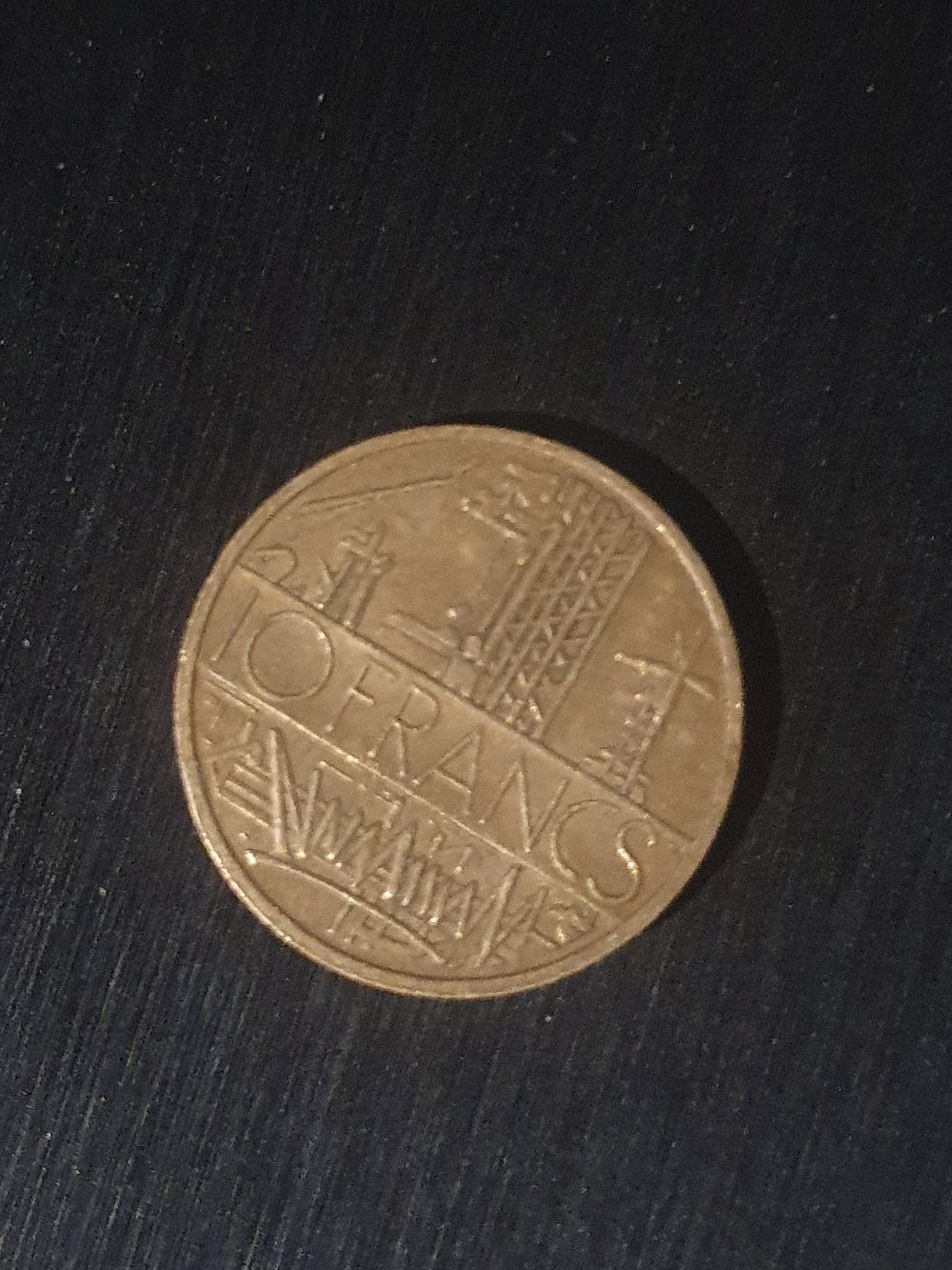 Lot 412: Vintage French.coin