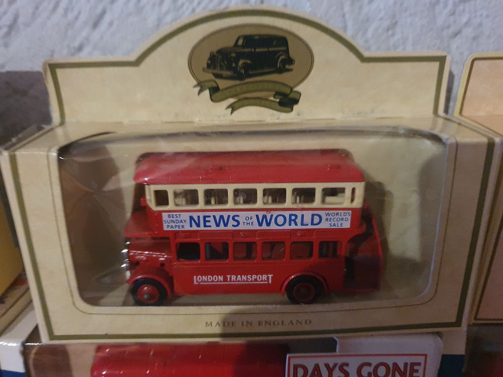 Lot 222s: Boxed bus