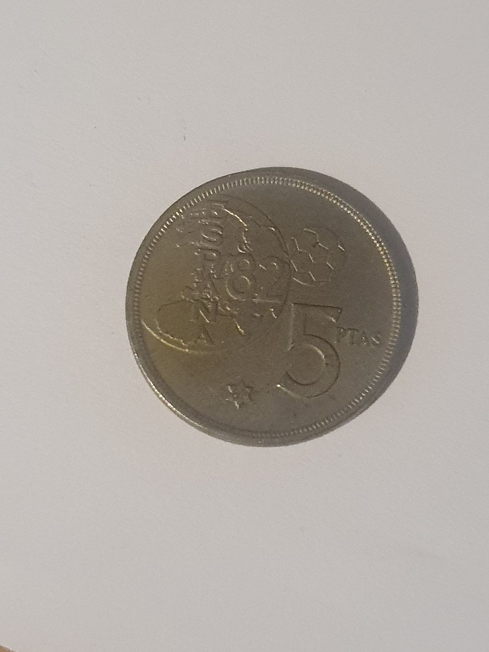 Lot 176: Vintage Spanish coin