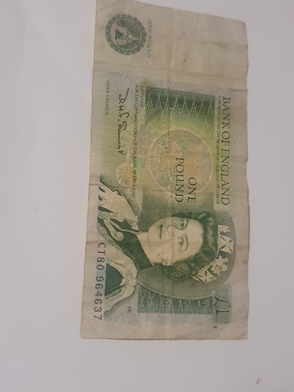 Lot 178: Bank of England £1 note