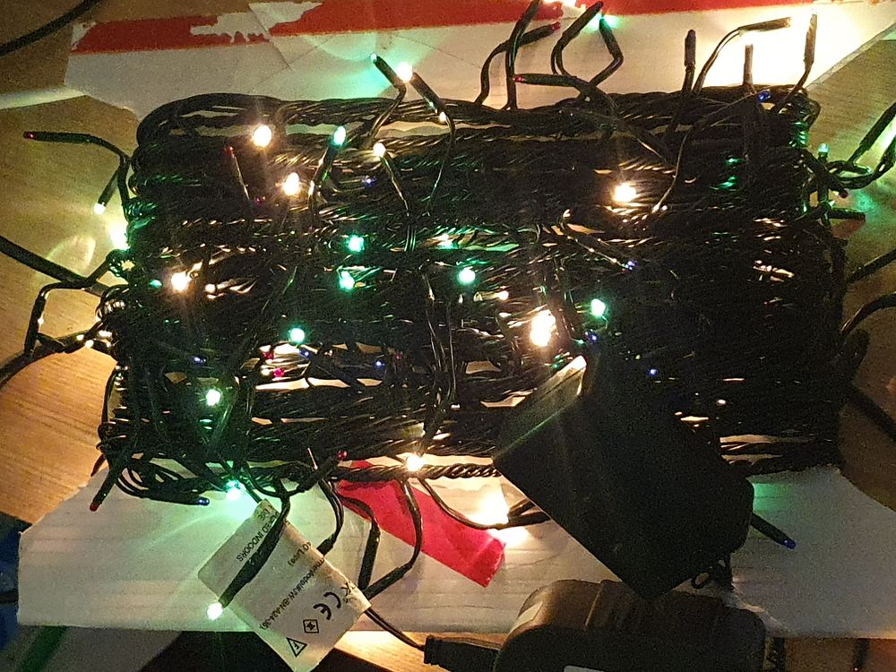 Lot 285: Christmas lights