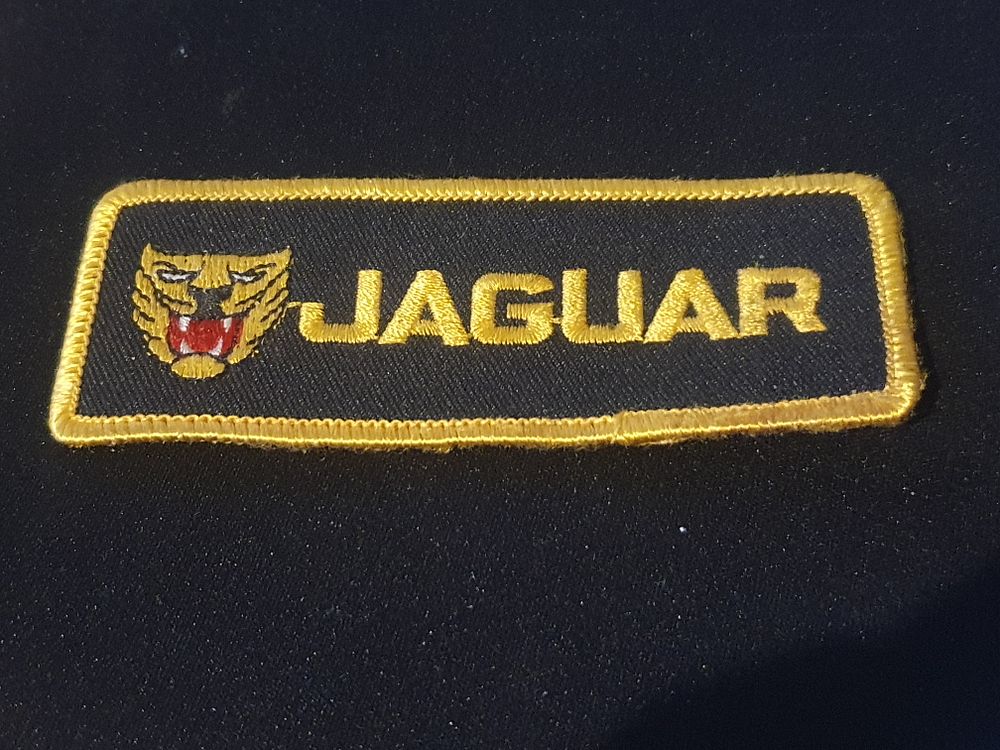 Lot 354: Vintage jaguar patch badge