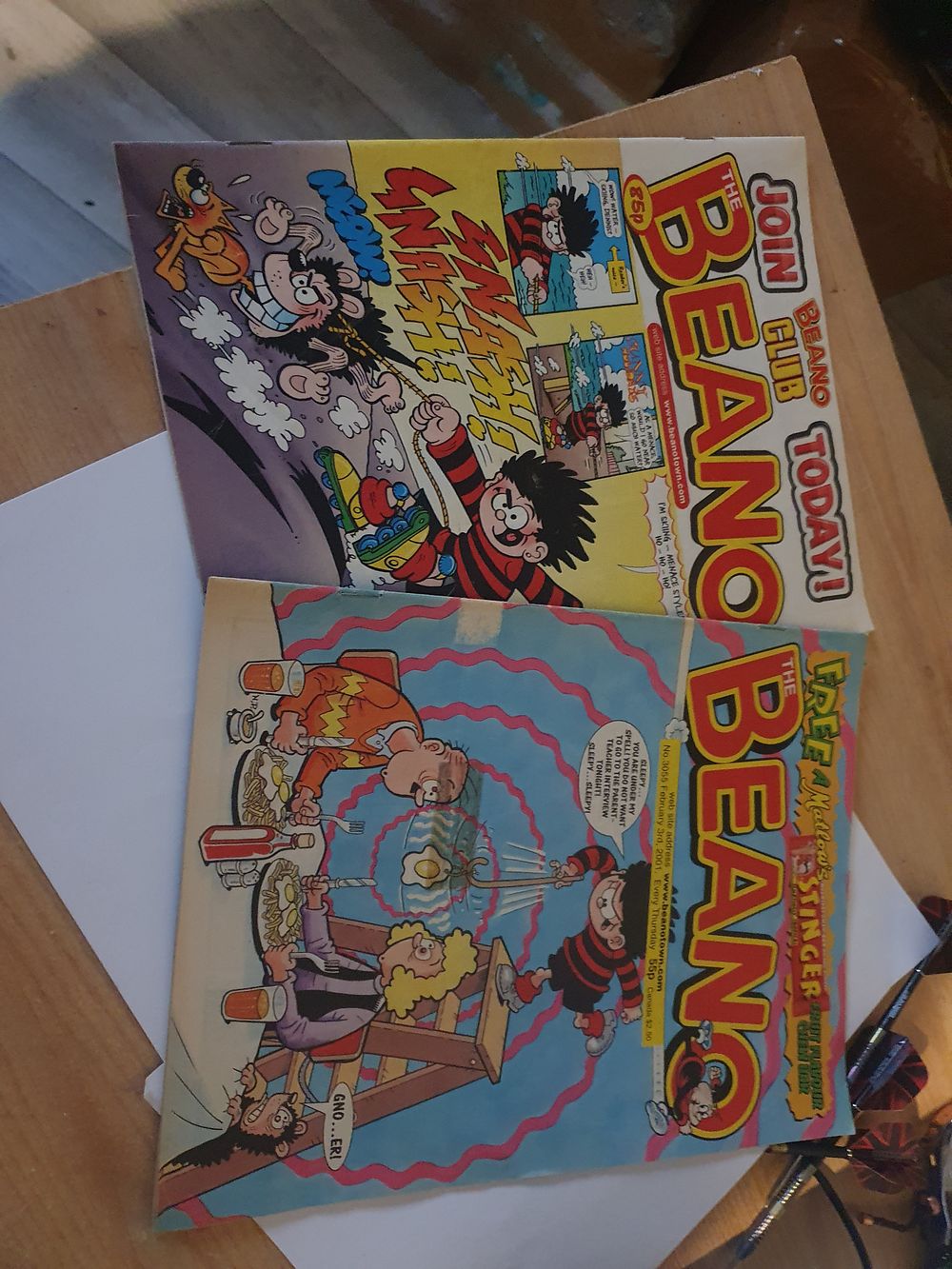 Lot 365: 2 large beno comics