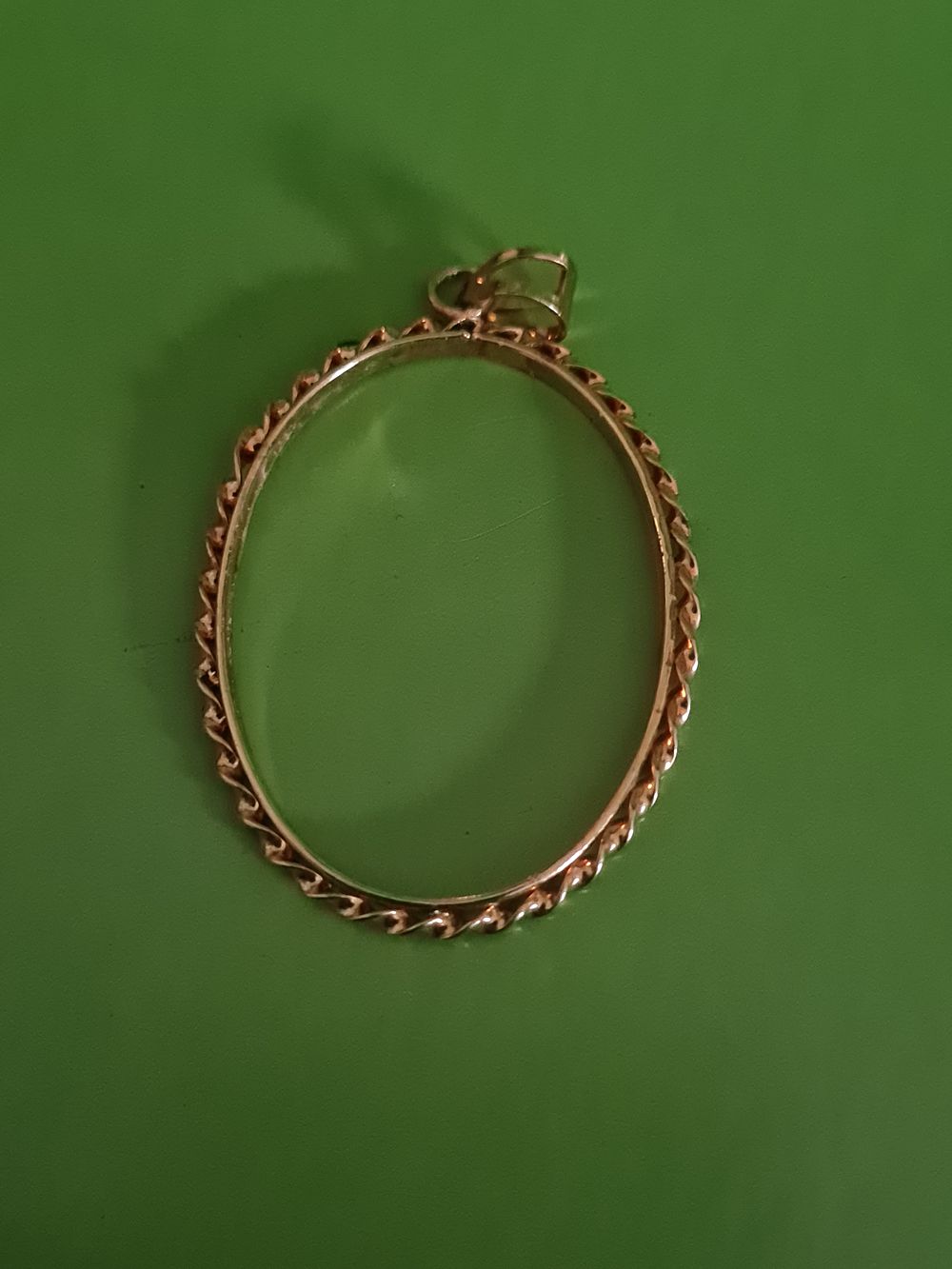 Lot 175: Vintage cameo mount