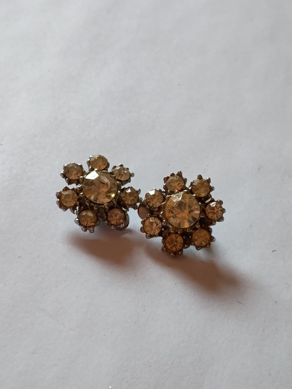 Lot 232: Pair Diamante Earrings