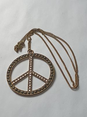 Large Diamante Pendant On Chain