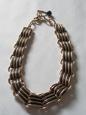 Beautiful 2 tone Choker necklace