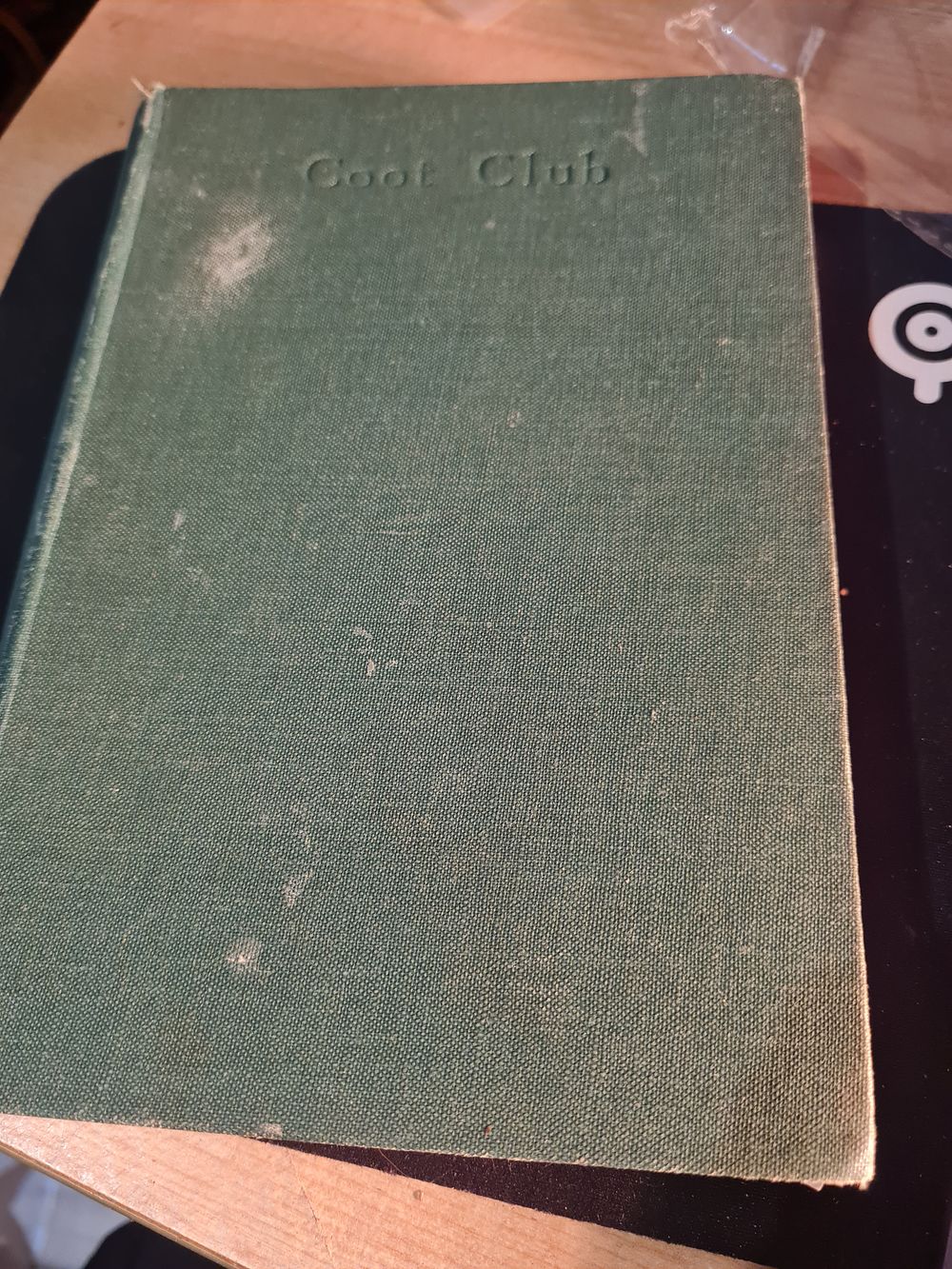 Lot 171: Vintage coot club