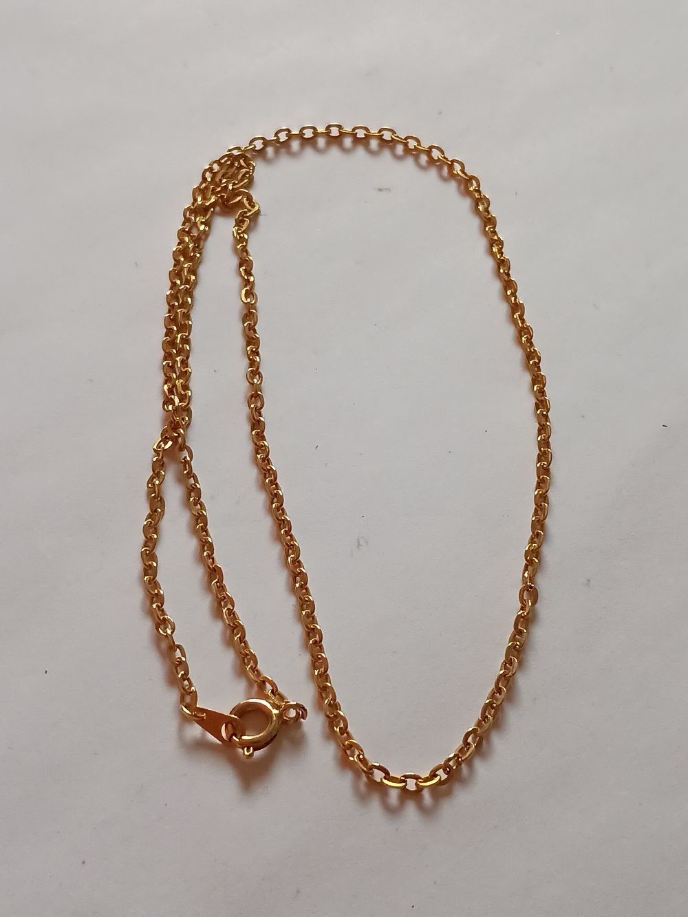 Lot 168: Fine Chain