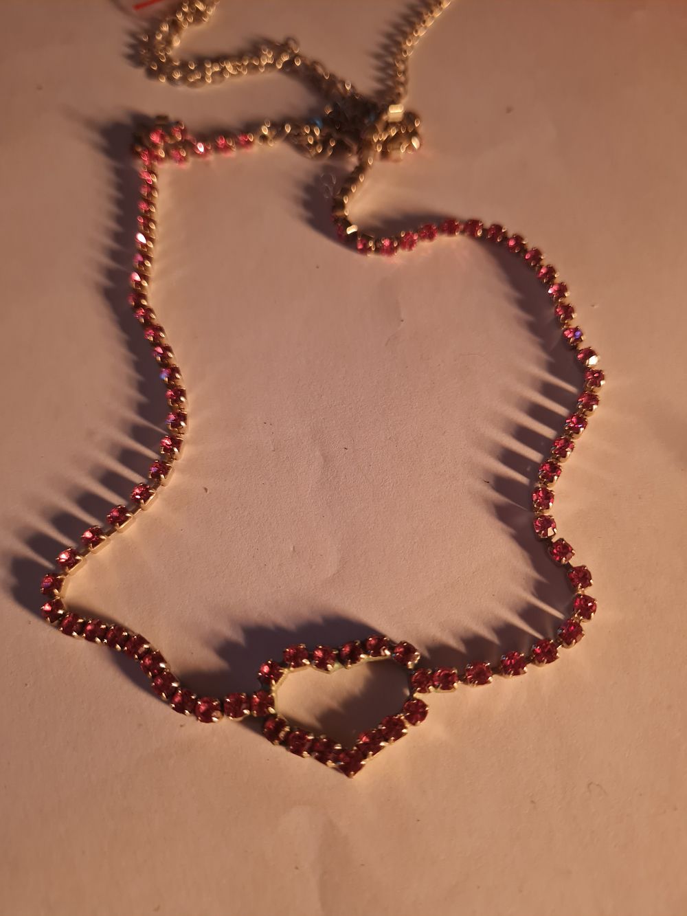 Lot 223: Heart necklace