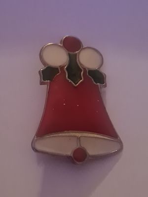 Christmas broach