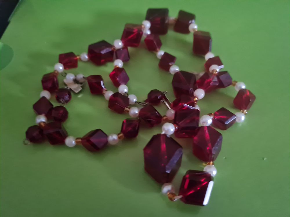 Lot 191: Vintage chain