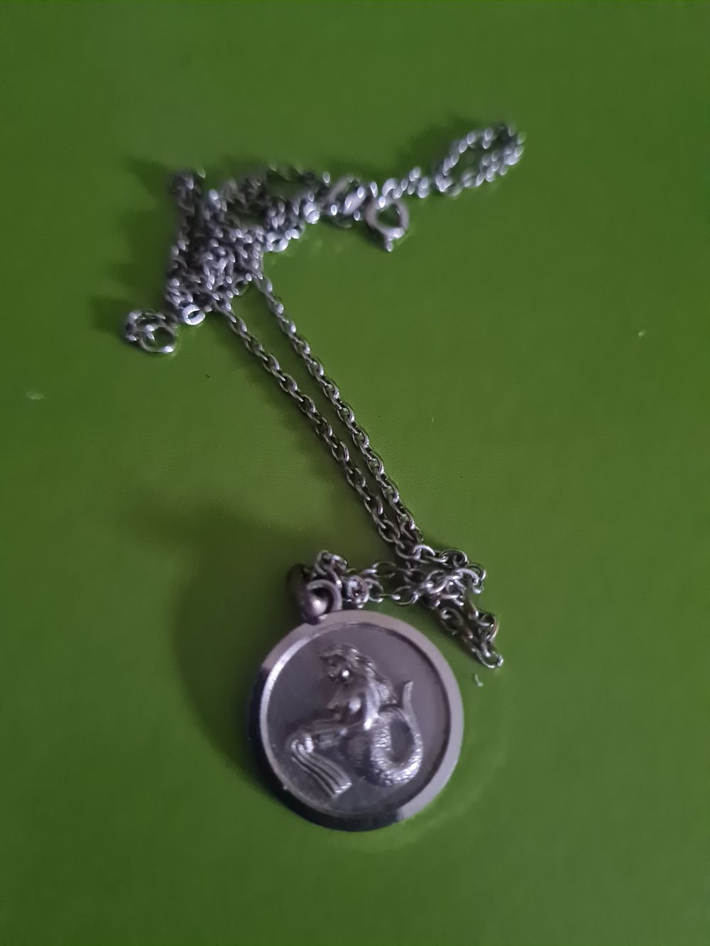 Lot 196: Chain